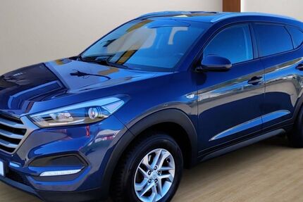 Hyundai TUCSON 75.300 km 14.490 &euro; Bremerhaven 27568