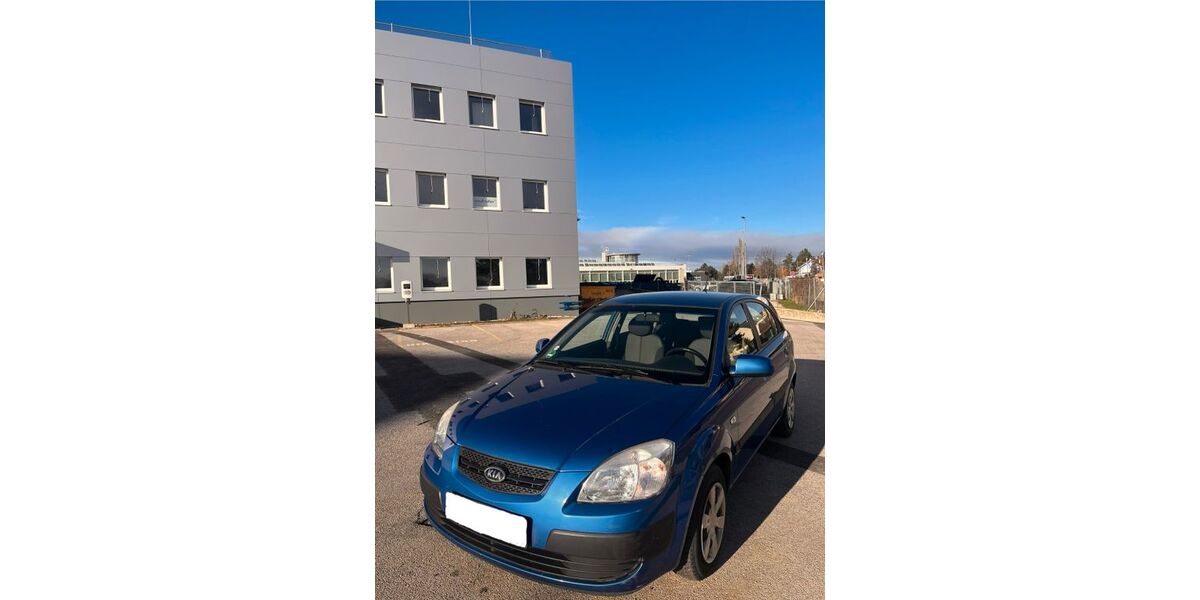 Kia Rio 188.000 km 1.499 &euro; Passau 94032