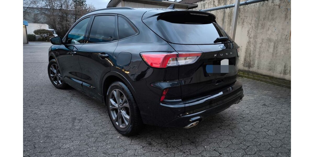 Ford Kuga 71.000 km 19.900 &euro; Haan 42781