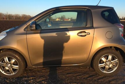Toyota IQ 156.850 km 4.800 &euro; München 80995