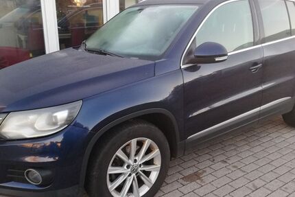 VW Tiguan 300.685 km 6.500 &euro; Neumünster 24536