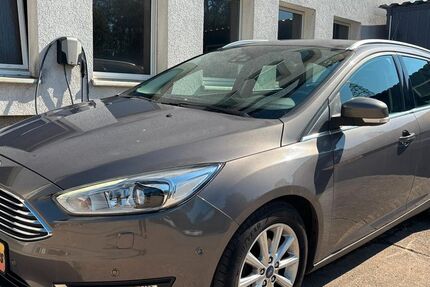 Ford Focus 149.000 km 9.199 &euro; Zwickau 08056