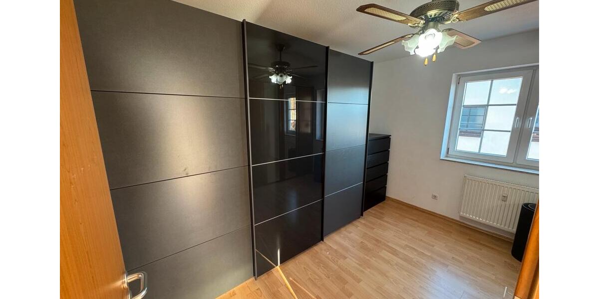 Etagenwohnung Groß-Gerau Gerau - 4 Zimmer, 76 m&sup2;, 1.700&euro; | Angebot:26184500