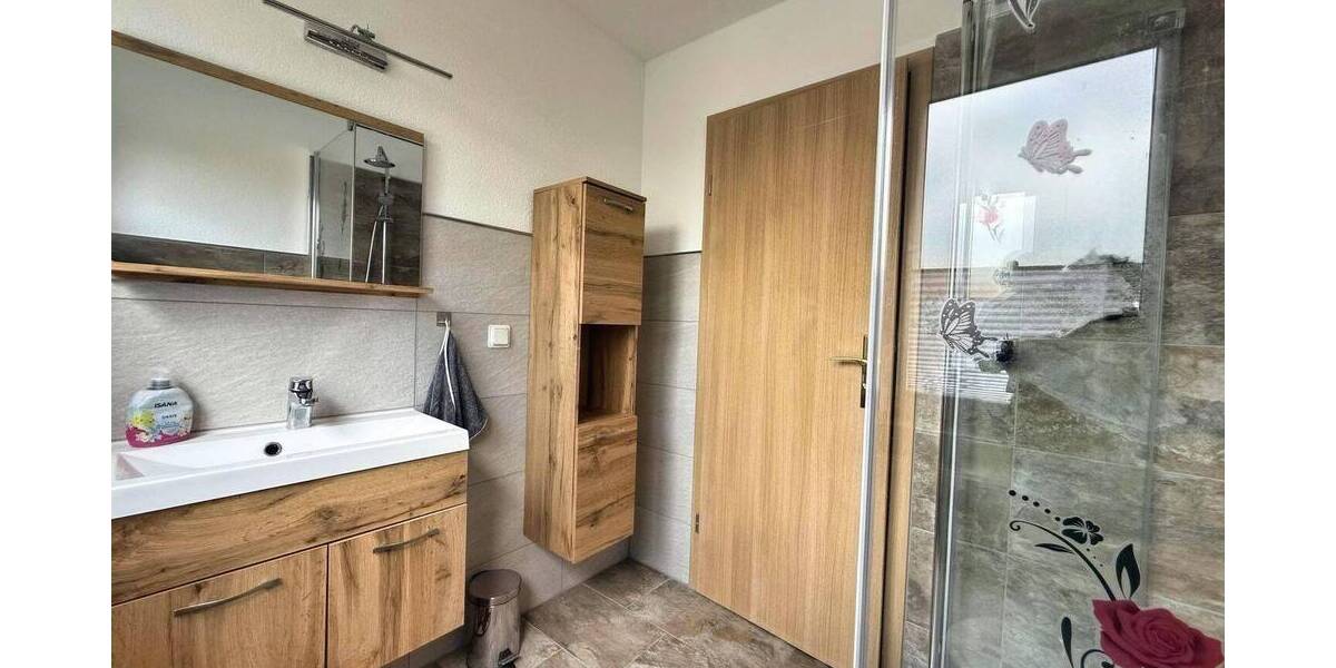 Etagenwohnung Hann. Münden - 3 Zimmer, 95 m&sup2;, 235.000&euro; | Angebot:26257487