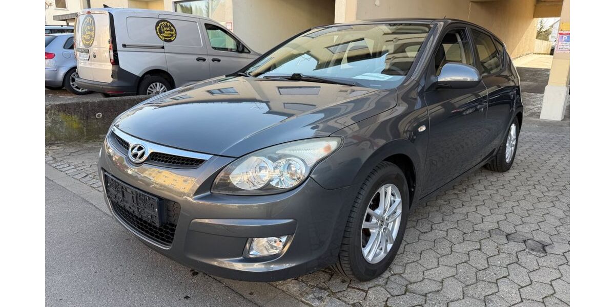 Hyundai i30 150.000 km 2.790 &euro; Senden 89250