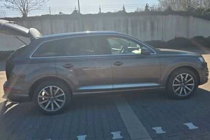 Audi Q7 159.900 km 39.000 &euro; Westerkappeln 49492
