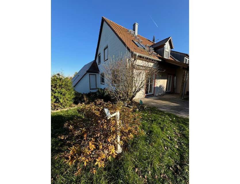 Haus zum Kaufen in Weisendorf - Erlangen 519.000 € 161.13 m²