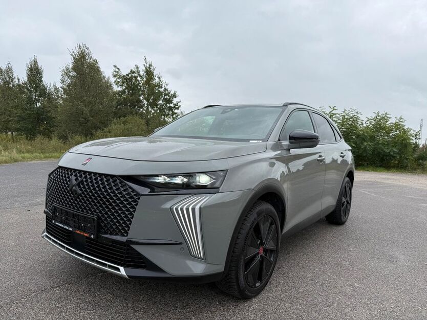 DS Automobiles DS7 (Crossback) 145.000 km 23.500 € Berlin 12099