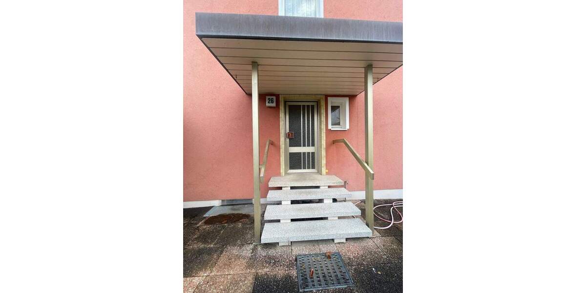 Geräumiges Familienhaus mit Balkonen und Terrasse in Nürnberg, Großreuth h d Veste 9 zimmer