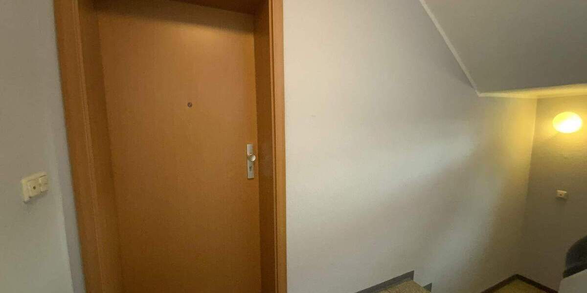 Etagenwohnung Sömmerda - 5 Zimmer, 134 m&sup2;, 210.000&euro; | Angebot:25211201