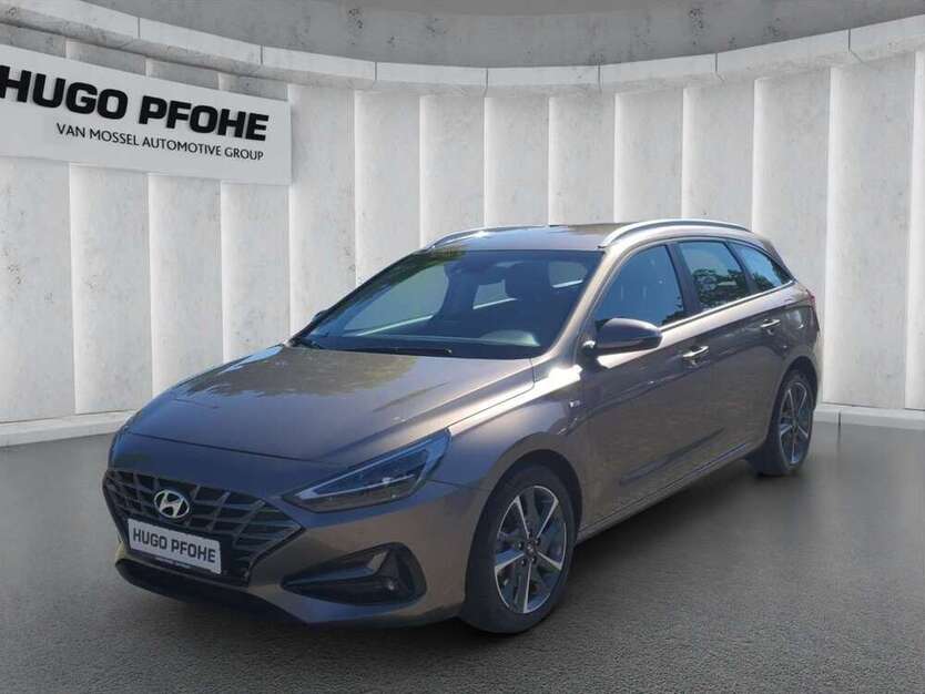 i30