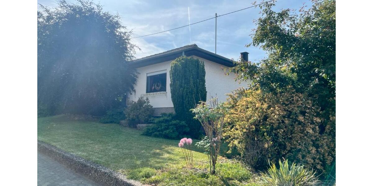 Bungalow Wadern - 6 Zimmer, 180 m&sup2;, 349.000&euro; | Angebot:26785294