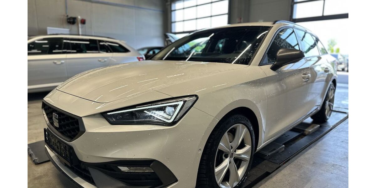 Seat Leon 21.515 km 26.900 &euro; Memmingen 87700