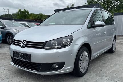 VW Touran 160.608 km 10.800 &euro; Cölbe 35091