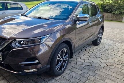 Nissan Qashqai 64.500 km 17.500 &euro; Sonnen 94164