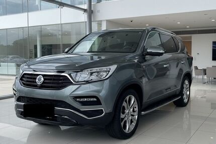SsangYong REXTON 207.000 km 21.990 &euro; Halle Saale 06132