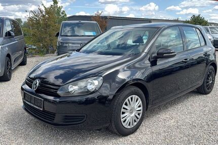 VW Golf 138.000 km 2.400 &euro; Mainburg 84048