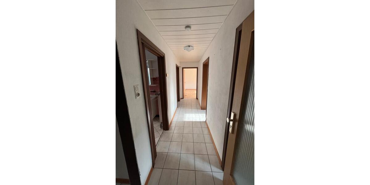 Erdgeschoßwohnung Schramberg - 4 Zimmer, 75 m&sup2;, 650&euro; | Angebot:25405936