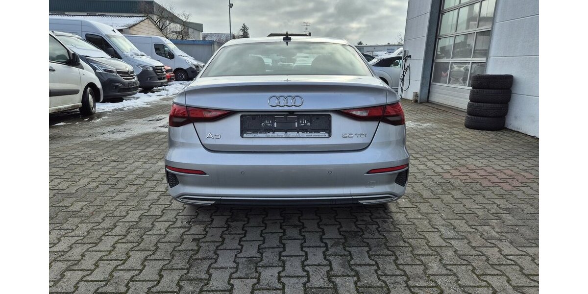 Audi A3 35 TDI advanced Rückfahrkamera, Virtual Cockpit 106.600 km 17.990 &euro; Rodgau 63110