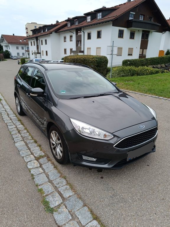 Ford Focus 151.000 km 6.000 € Dietmannsried 87463