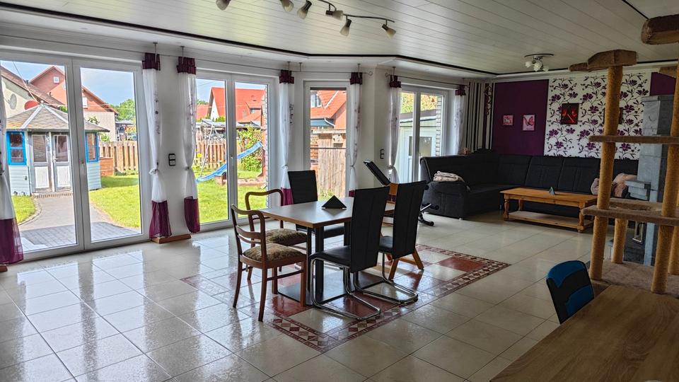 Einfamilienhaus Wahrenholz - 7 Zimmer, 229 m&sup2;, 429.000&euro; | Angebot:26780231