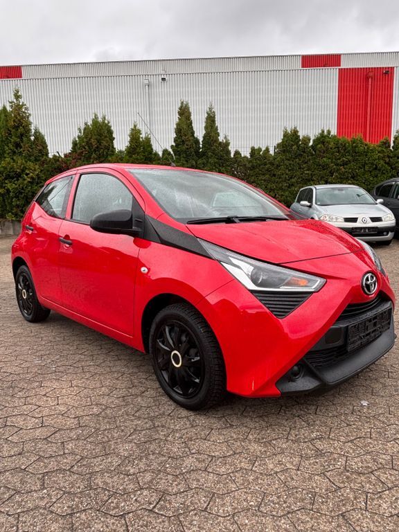 Toyota Aygo (X) 52.305 km 10.999 € Polch 56751