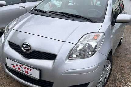 Daihatsu Charade 94.300 km 6.990 € Ilmenau 98693