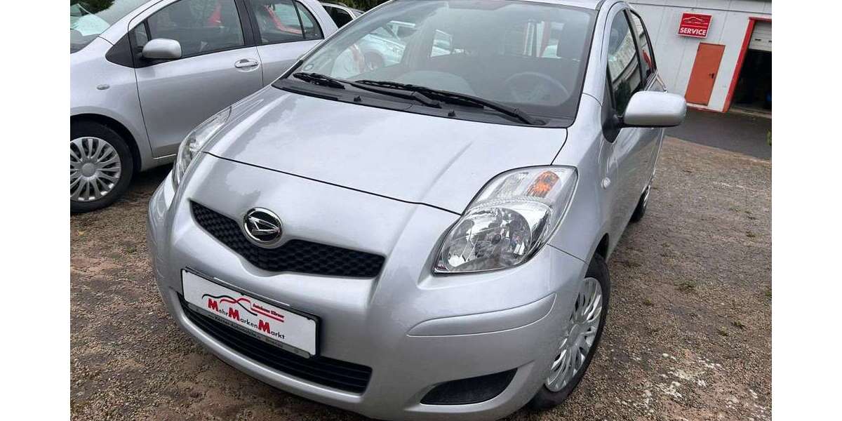 Daihatsu Charade 94.300 km 6.990 &euro; Ilmenau 98693