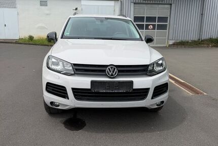VW Touareg 300.000 km 11.700 &euro; Staufenberg 35460