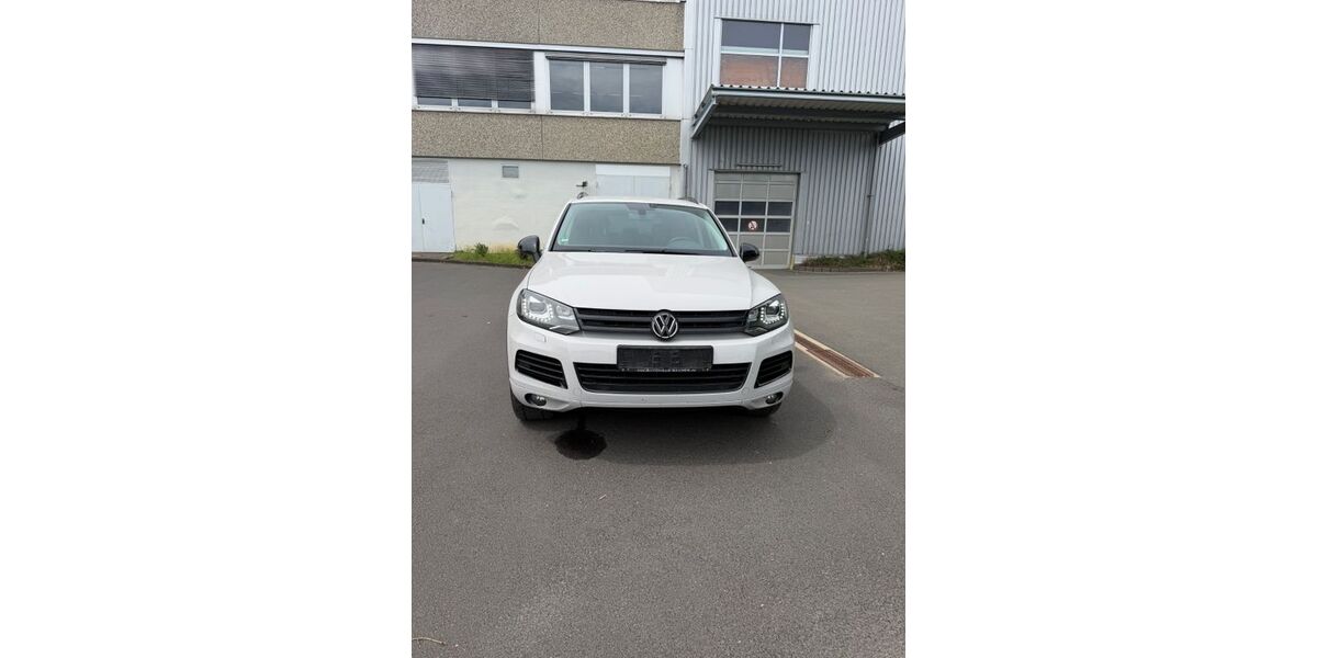 VW Touareg 300.000 km 12.400 &euro; Staufenberg 35460