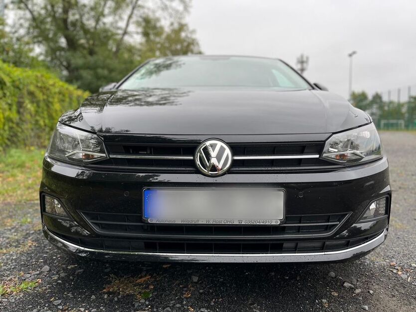 VW Polo 63.000 km 13.499 € Coswig 01640