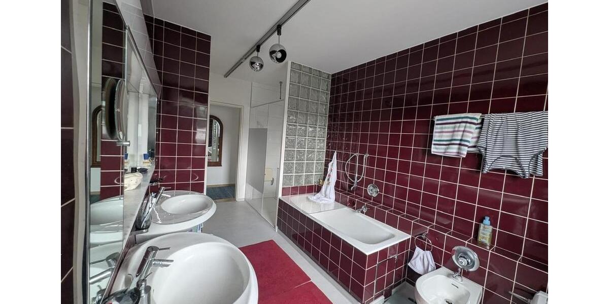 Einfamilienhaus Pforzheim Brötzingen - 4 Zimmer, 121 m&sup2;, 1.250&euro; | Angebot:25310995