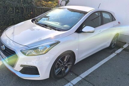 Hyundai i30 100.000 km 11.500 &euro; Bad Reichenhall 83435