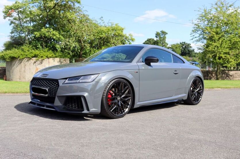 TT