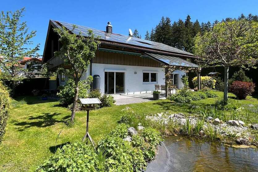 Haus zum Kaufen in Iffeldorf 1.550.000 € 240 m²
