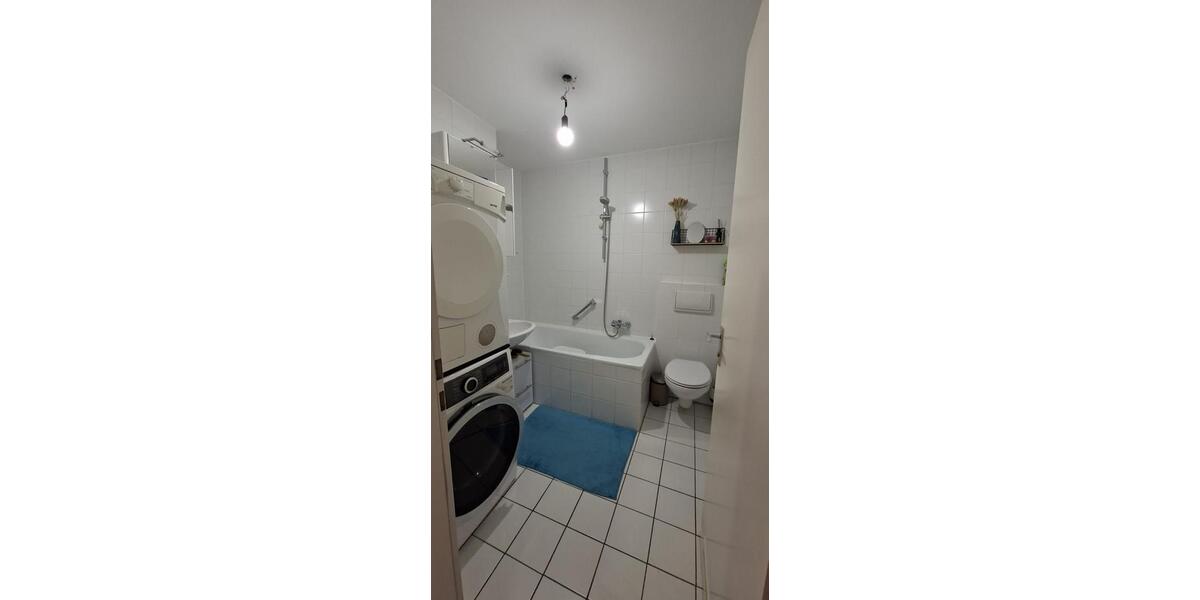 Etagenwohnung Gilching - 3.5 Zimmer, 79 m&sup2;, 1.700&euro; | Angebot:26681357