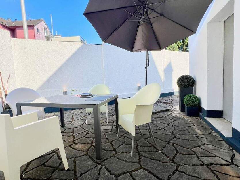 Wohn- und Geschäftshaus aus der Gründerzeit in bester Lage von Solingen Ohligs zimmer