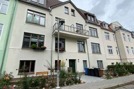 Wohnung Rostock Stadtmitte - 3 Zimmer, 96 m&sup2;, 1.700&euro; | Angebot:27356336