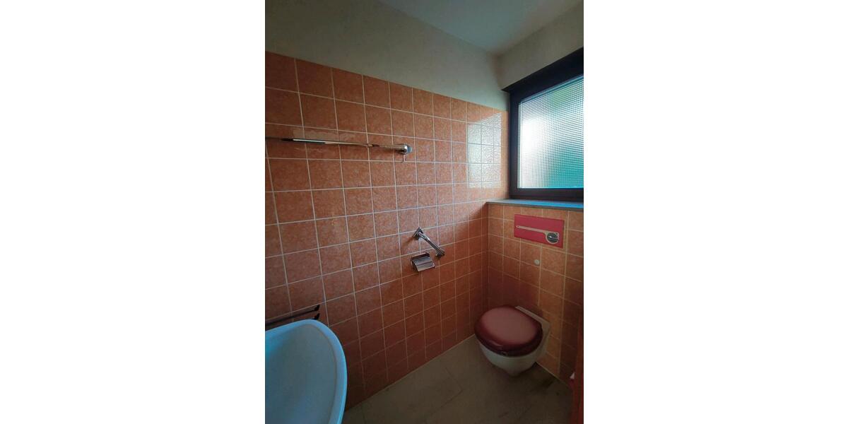 Doppelhaushälfte Leonberg - 6 Zimmer, 146 m&sup2;, 550.000&euro; | Angebot:25402590