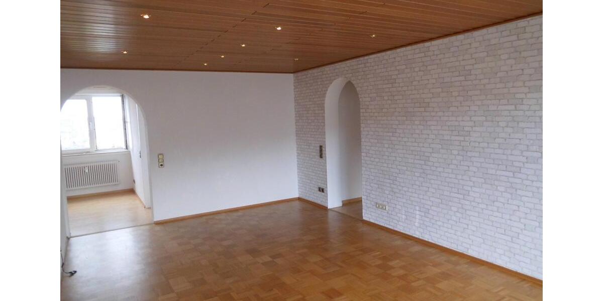Etagenwohnung Bad Hersfeld - 3.5 Zimmer, 89 m&sup2;, 198.000&euro; | Angebot:26885815