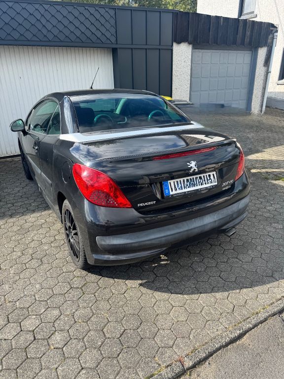 Peugeot 207 97.000 km 3.990 € Mudenbach 57614