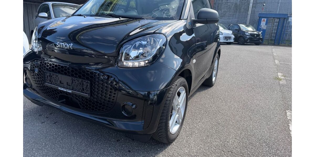 Smart ForTwo 15.300 km 12.790 &euro; Lübeck 23554