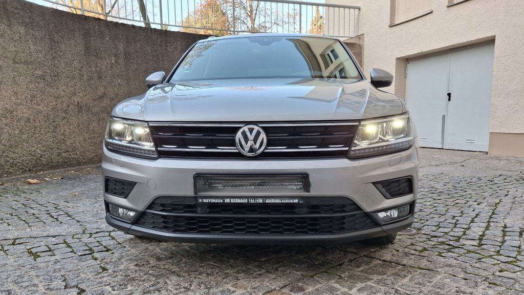 VW Tiguan 60.500 km 20.000 &euro; Berlin 12157