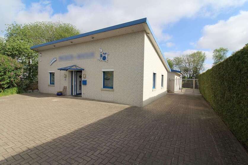 Büro in Westoverledingen 275.000 € 190 m² zimmer