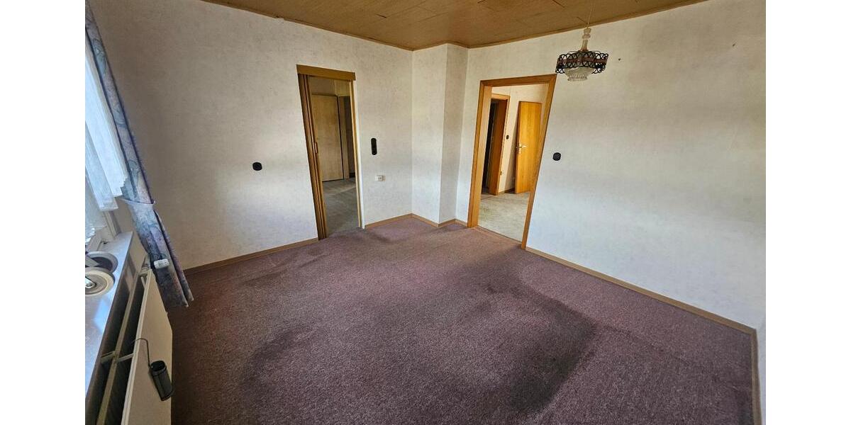 Einfamilienhaus Eschenburg - 6 Zimmer, 110 m&sup2;, 850&euro; | Angebot:26406902