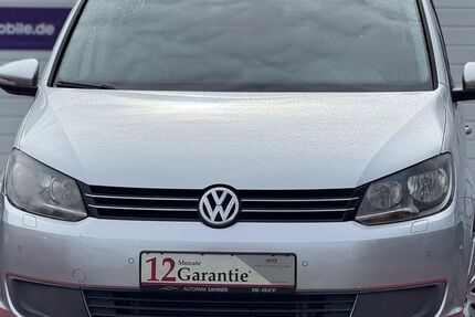 VW Touran 209.341 km 7.999 &euro; VÖHRINGEN (LANDKREIS ROTTWEIL BEI STUTTGART) 72189