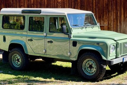 Land Rover Defender 20.650 km 79.900 &euro; Eurasburg 82547