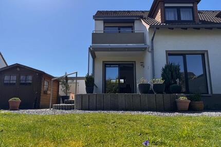 Charmantes Reihenendhaus mit Wellness-Oase
