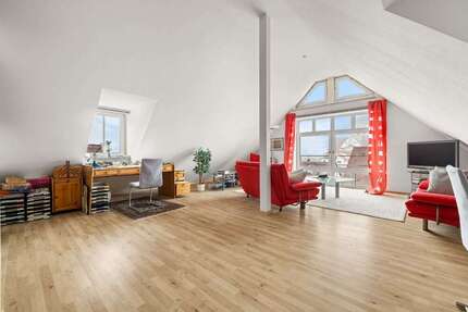 Wohnung zum Kaufen in Ehingen 299.000 € 96 m²