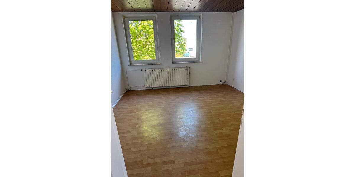 Etagenwohnung Bünde - 4 Zimmer, 93 m&sup2;, 900&euro; | Angebot:26315048